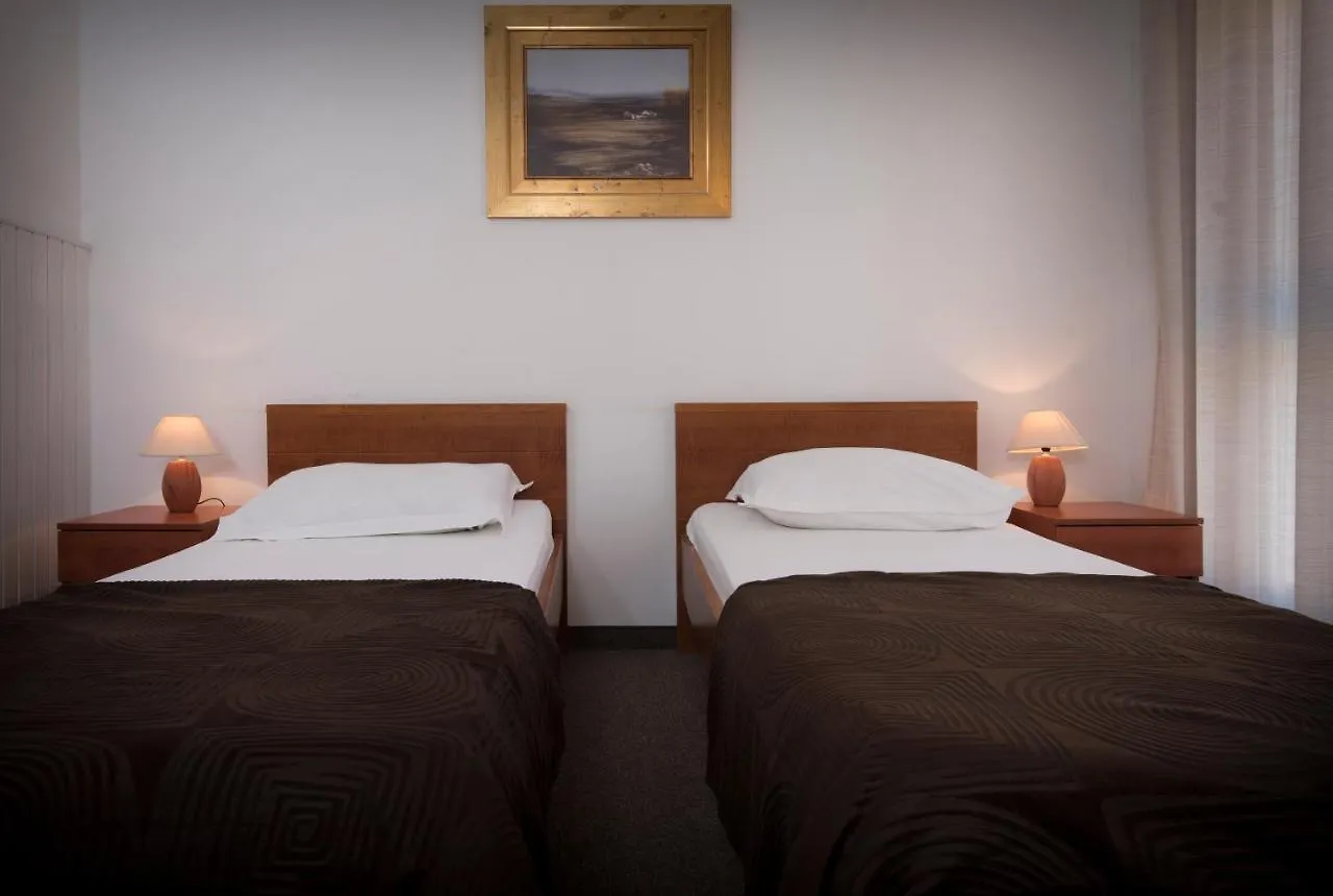 Hotel Bellevue Split 3*,